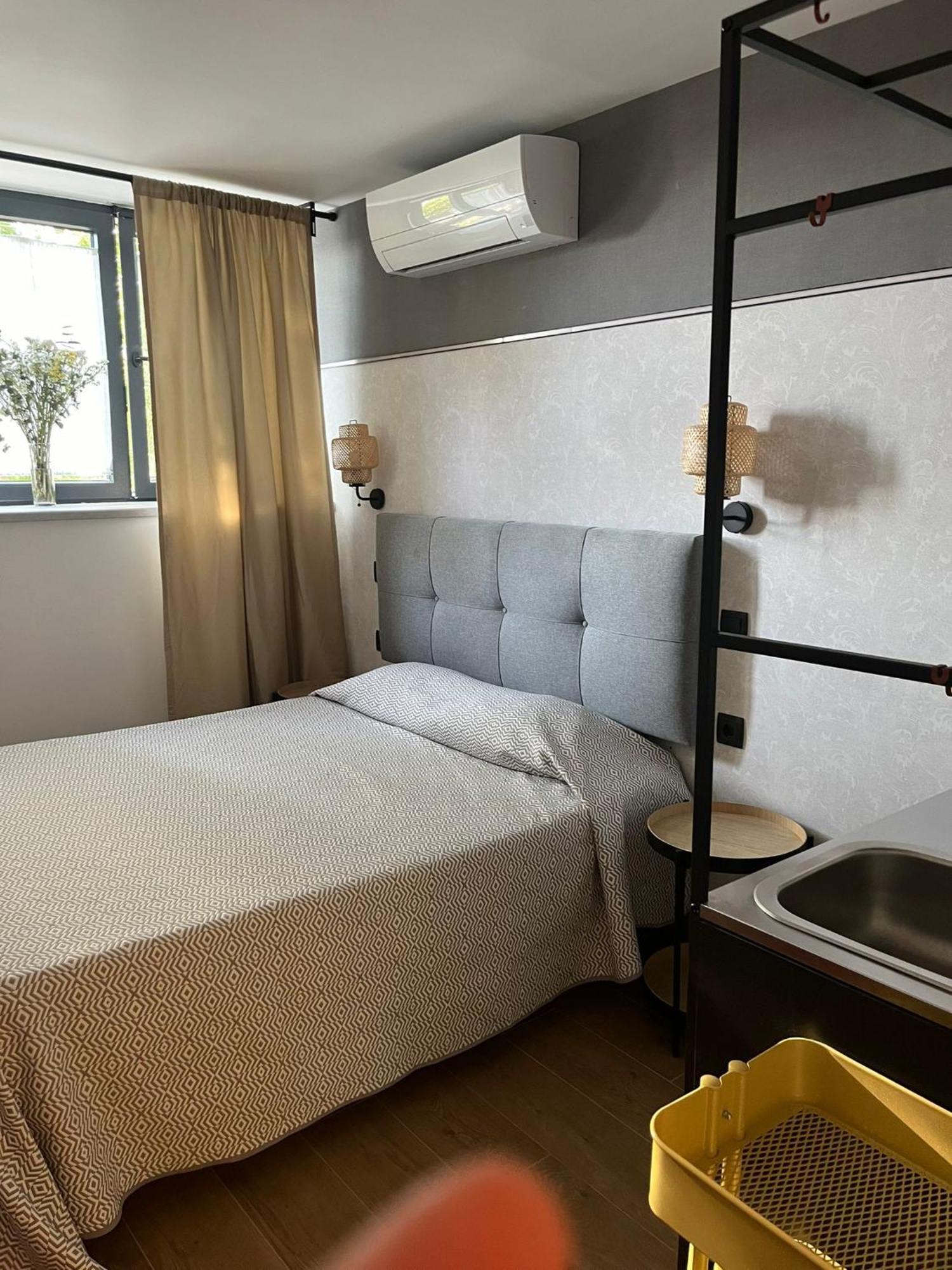 Garden House Madrid Hotel Ngoại thất bức ảnh