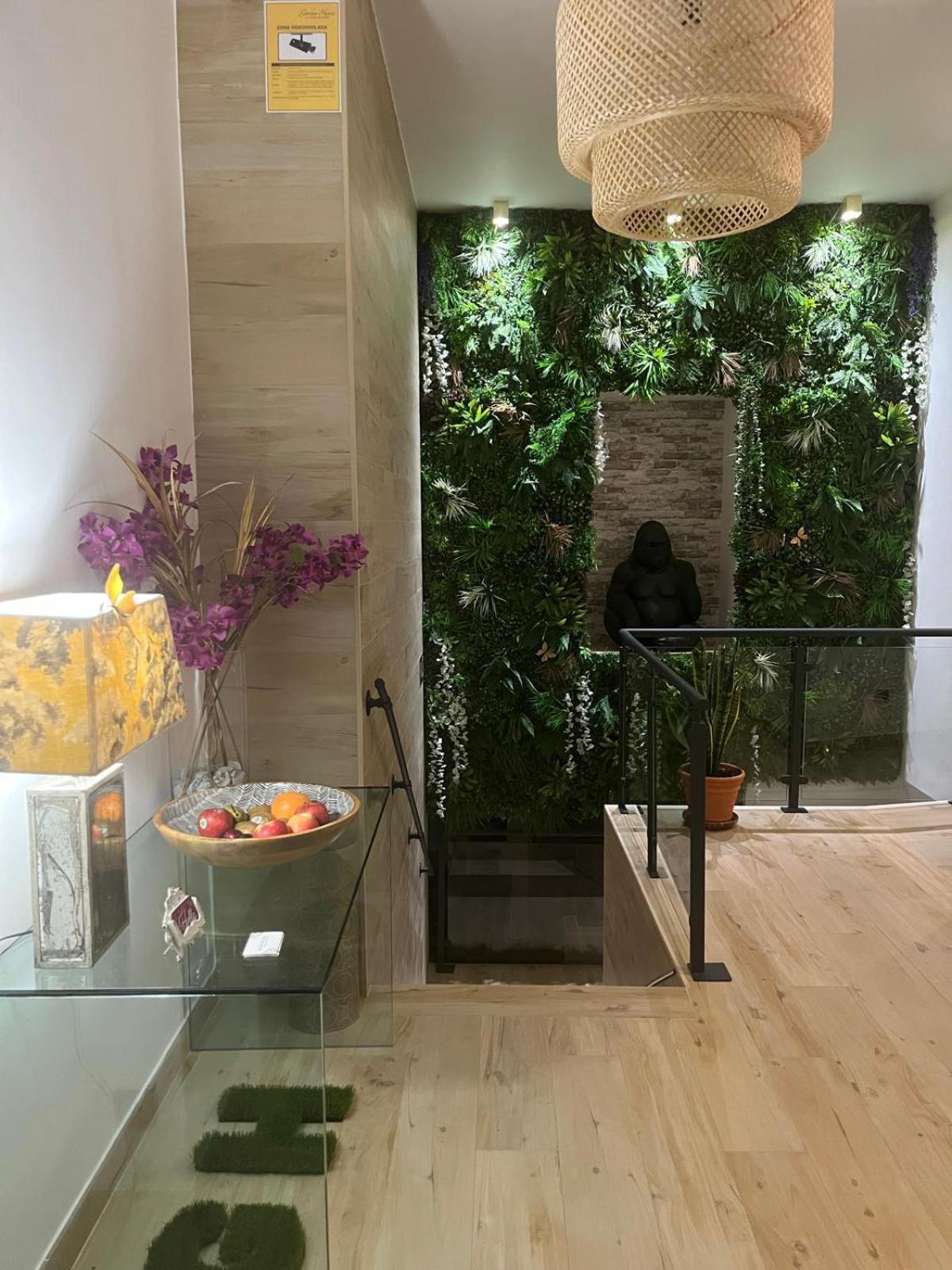 Garden House Madrid Hotel Ngoại thất bức ảnh